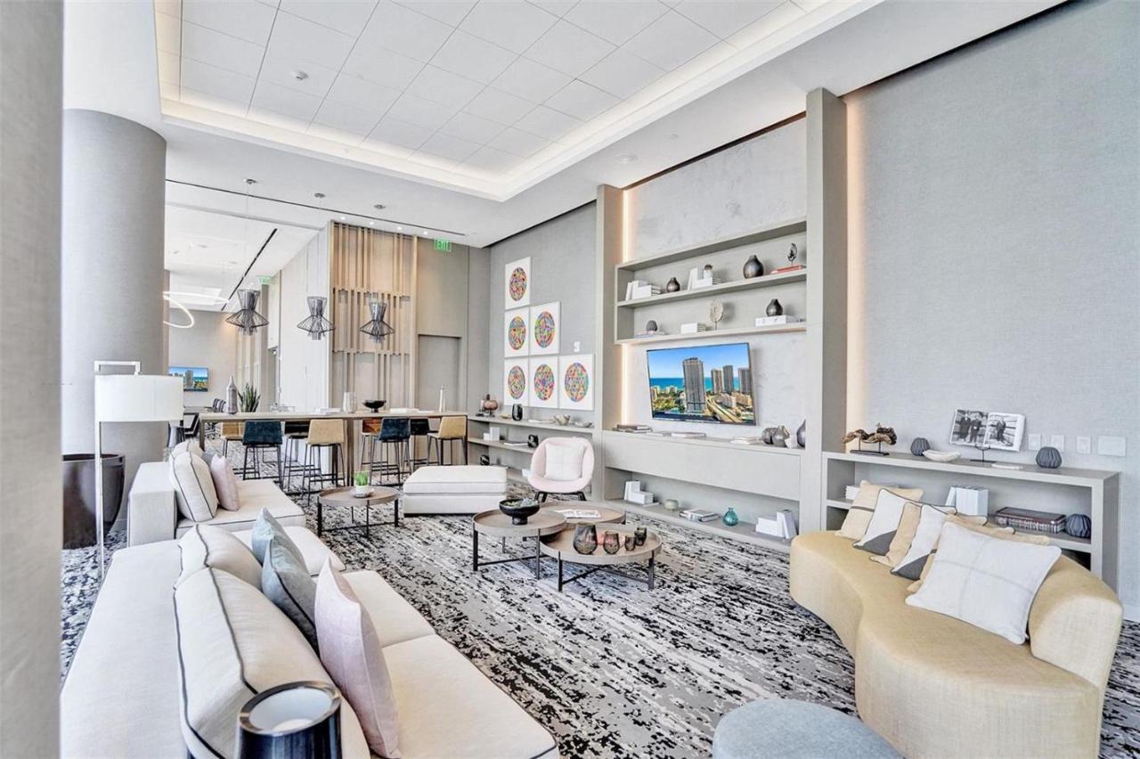 Hyde House: Luxury Waterfront Suite with Ocean View and Rooftop Pool Hollywood Exterior photo